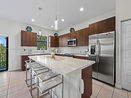 miamire/12d6250bf07b1cce4d512e104c61dd49.jpg?width=131&height=105&format3=webp