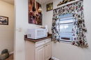 miamire/19ce14bd273564b4c4216773cf1beee1.jpg?width=131&height=105&format3=webp