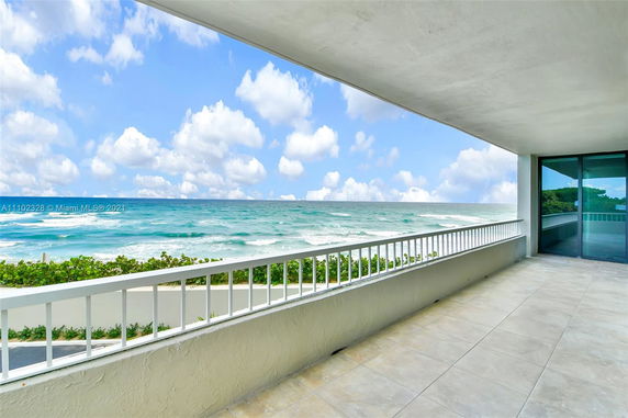 Balcony with ocean view.