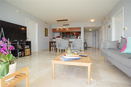 miamire/200c34d40e55c6d2bb26e68890f07d18.jpg?width=131&height=105&format3=webp