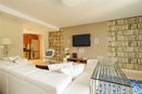 miamire/2d4d49cc4cfd74483313ae4a03007a51.jpg?width=131&height=105&format3=webp
