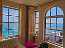 miamire/2e47e0891462194c363578c9bad4ccaf.jpg?width=131&height=105&format3=webp