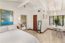 miamire/2e69c0b1a898f0785544c41d399d39a8.jpg?width=131&height=105&format3=webp