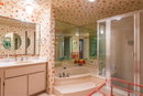 miamire/3fa5f000adb77632996fe39625e559d2.jpg?width=131&height=105&format3=webp