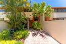 miamire/4a64a5aa46e3cd98982dde7211b7fd94.jpg?width=131&height=105&format3=webp