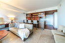 miamire/4b0abc043e3d0bf00df9bd80a7ea0a49.jpg?width=131&height=105&format3=webp