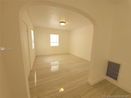 miamire/4cdf8f0d6df842d4eb3961872dedfeda.jpg?width=131&height=105&format3=webp