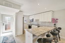 miamire/4ddb4dc09f8564efd6967ecc9ae84650.jpg?width=131&height=105&format3=webp