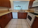 miamire/50e415d7379a0af484234b1f97d9c9a3.jpg?width=131&height=105&format3=webp