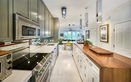 miamire/51ba440b9ac08ab90e609f7f0240088f.jpg?width=131&height=105&format3=webp