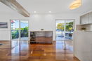 miamire/5a204ff8eb82cc83dc9697d286ed97a6.jpg?width=131&height=105&format3=webp