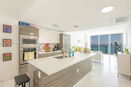 miamire/5ad03d503c9b5492b1636dee2c8c299a.jpg?width=131&height=105&format3=webp