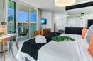 miamire/5d1b4e65127ef78bf00f01582fb81f94.jpg?width=131&height=105&format3=webp