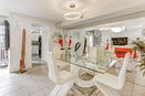 miamire/5db290e54100b941524e87613d8e4a9f.jpg?width=131&height=105&format3=webp