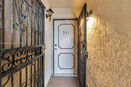 miamire/60c71452d7f76605e5a223895874f379.jpg?width=131&height=105&format3=webp