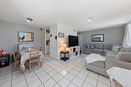 miamire/61a4ee97592be49878ef3ba91bcee2f2.jpg?width=131&height=105&format3=webp