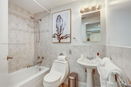 miamire/624eabaae87b54eaeca4dac1e7951c9f.jpg?width=131&height=105&format3=webp