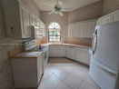 miamire/63c33262a830cf09e0e8089c7ff1a807.jpg?width=131&height=105&format3=webp