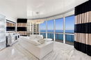 miamire/647402ffa1ac55e81208f2382bfdca44.jpg?width=131&height=105&format3=webp