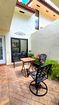 miamire/68ffba585e7a6bfb106d10a2d3535ae4.jpg?width=131&height=105&format3=webp