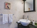 miamire/7583439006e91dd67e6ce8d1823ab373.jpg?width=131&height=105&format3=webp