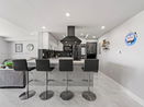 miamire/758d2c2b8cfd017a58e1c3271cdedfc4.jpg?width=131&height=105&format3=webp