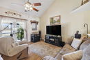 miamire/79dc7afc9ef54c1601a8c1619d1b3c62.jpg?width=131&height=105&format3=webp