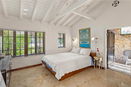miamire/88bdb1a306a6ef08bcd7db6bc419c531.jpg?width=131&height=105&format3=webp