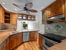 miamire/945e9af01cda9767a4acb767e9df2930.jpg?width=131&height=105&format3=webp