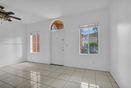 miamire/956e9e4f718fc232e3d4148fab4260a8.jpg?width=131&height=105&format3=webp