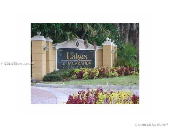 Entrance sign for Lakes at Jacaranda community.