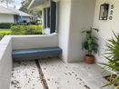 miamire/98aaca8d5ce72986a7497a2ff0ec97de.jpg?width=131&height=105&format3=webp