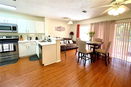 miamire/99cf9e55946bee2953e1ae1407c68979.jpg?width=131&height=105&format3=webp