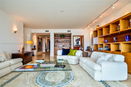 miamire/9aa960444739dbaf7a9a8b1f6a9d3e01.jpg?width=131&height=105&format3=webp