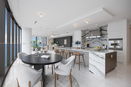 miamire/a3308155412502a0f2ada28ea0c9b694.jpg?width=131&height=105&format3=webp