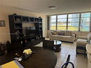 miamire/a9a1b4cba7d812211180fe0d884bd4ca.jpg?width=131&height=105&format3=webp