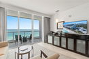 miamire/aae81b5fc380f1d0f4cd652103f5a316.jpg?width=131&height=105&format3=webp