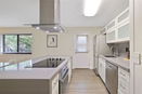 miamire/b4d1fb5cda3f025fbf412c9ccca4c698.jpg?width=131&height=105&format3=webp
