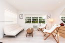 miamire/c4005d7024cfca0d92da56563e16af38.jpg?width=131&height=105&format3=webp