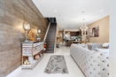 miamire/cf268e6c33090e687650caca96687a31.jpg?width=131&height=105&format3=webp