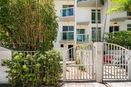 miamire/d2a88c726f5eb686dca64b785326b09c.jpg?width=131&height=105&format3=webp