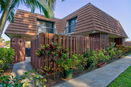 miamire/d2eb46637cdac454716bc43610bfc9ab.jpg?width=131&height=105&format3=webp
