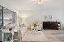 miamire/e2100f463f638f11651a9517f954e658.jpg?width=131&height=105&format3=webp