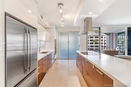 miamire/e38dbda850eb4c3dccd0ebb7d0c03902.jpg?width=131&height=105&format3=webp