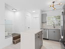 miamire/ec675c68772ae37bd902be8844f6edce.jpg?width=131&height=105&format3=webp