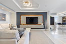 miamire/f3d3a1a2ff30eda35f4ec9e006d42eca.jpg?width=131&height=105&format3=webp