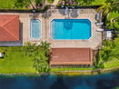 miamire/fe222fdaa875811441d38603275af0a4.jpg?width=131&height=105&format3=webp