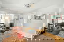 nyrebny2/1e7ec162cf0de754ca39adcb553dfc58.jpg?width=131&height=105&format3=webp