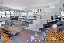 nyrebny2/21f69670bb0e43f646b3f046d99e88b4.jpg?width=131&height=105&format3=webp