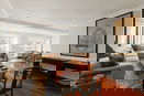 nyrebny2/22979a0c3ddcc2aa859924174fe2b57b.jpg?width=131&height=105&format3=webp